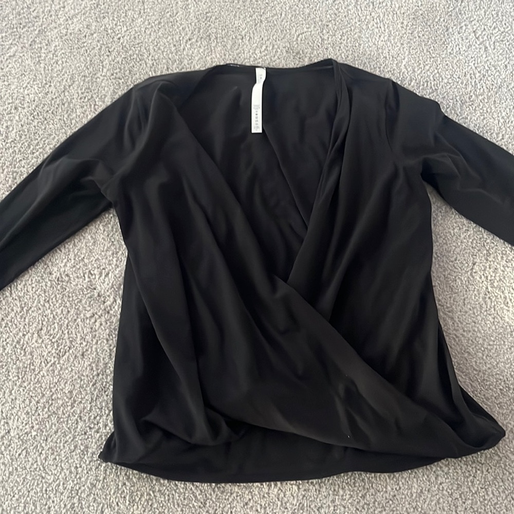 Lululemon cross over front align top